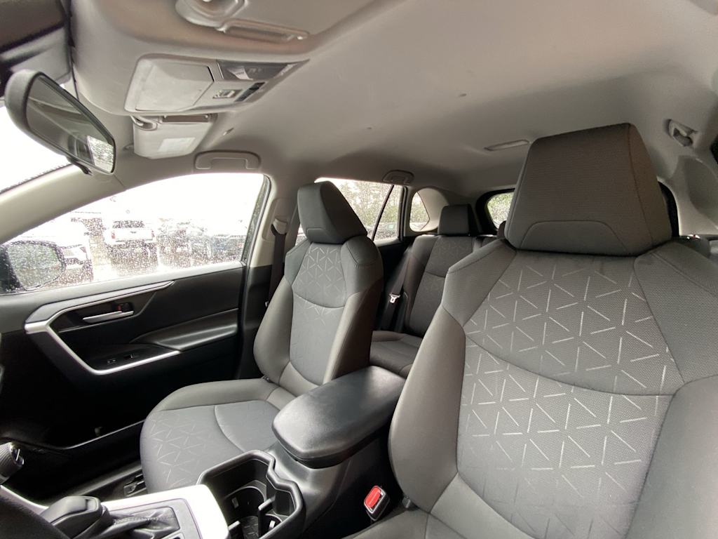Thumbnail: 2025 Toyota RAV4 - 10