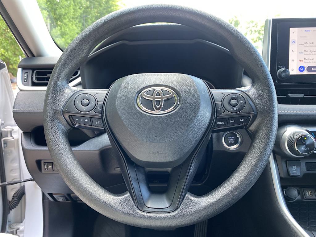 Thumbnail: 2025 Toyota RAV4 - 12