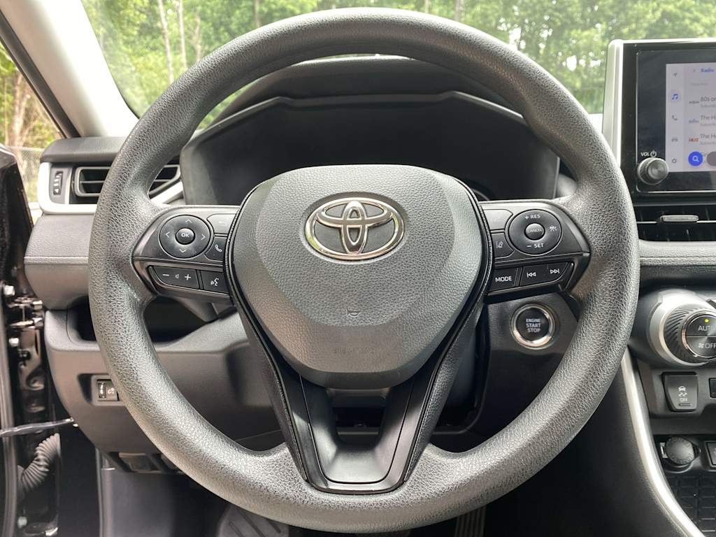 Thumbnail: 2025 Toyota RAV4 - 13