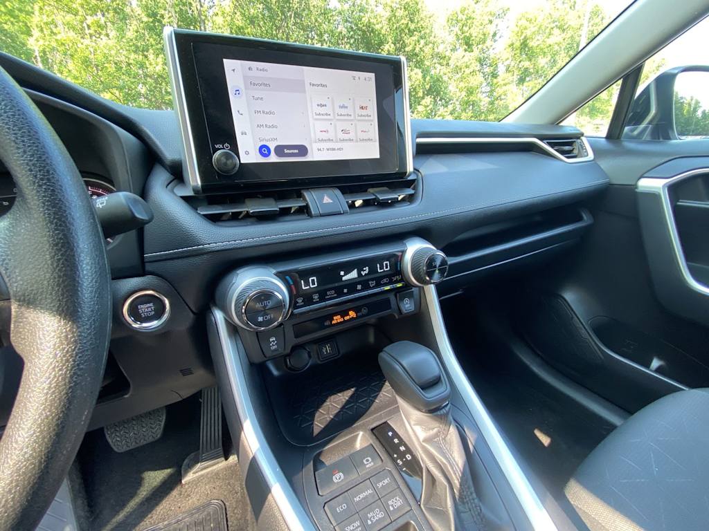Thumbnail: 2025 Toyota RAV4 - 5
