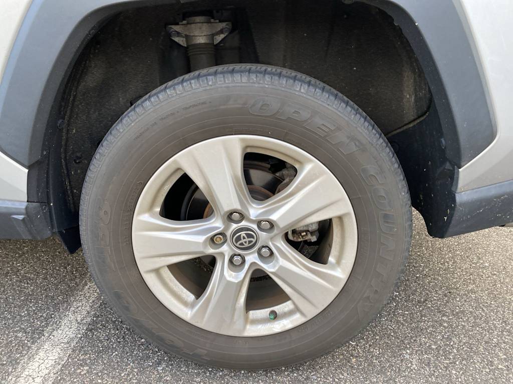 Thumbnail: 2021 Toyota RAV4 - 36