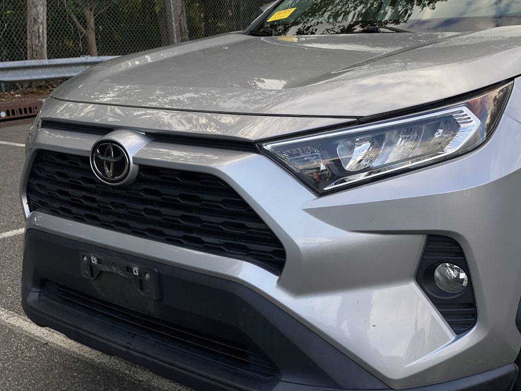 Thumbnail: 2021 Toyota RAV4 - 31