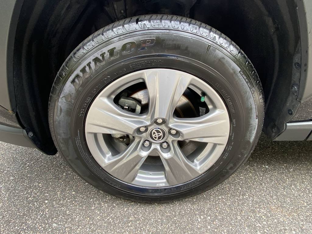 Thumbnail: 2024 Toyota RAV4 - 6