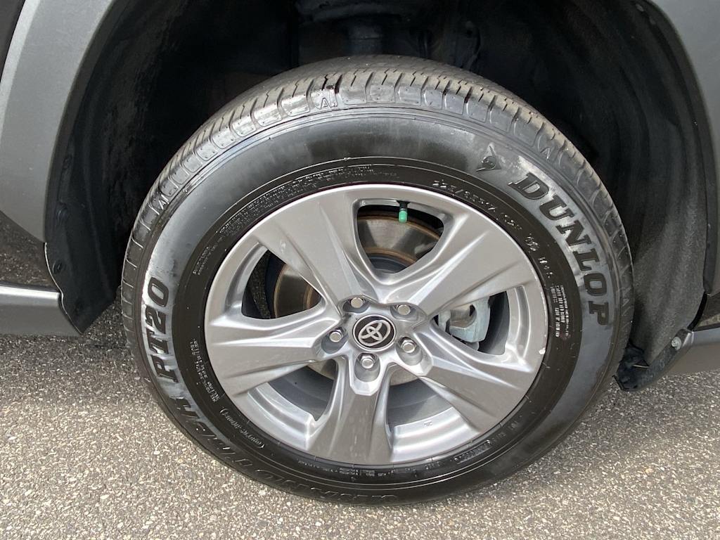 Thumbnail: 2024 Toyota RAV4 - 20