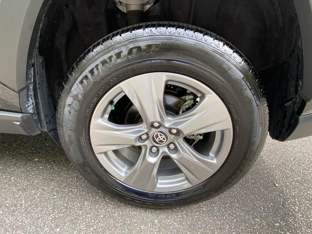 Thumbnail: 2024 Toyota RAV4 - 18