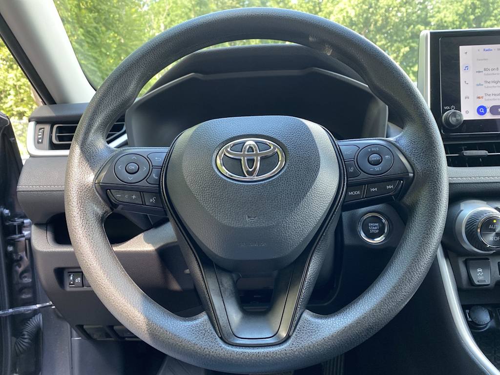 Thumbnail: 2025 Toyota RAV4 - 13