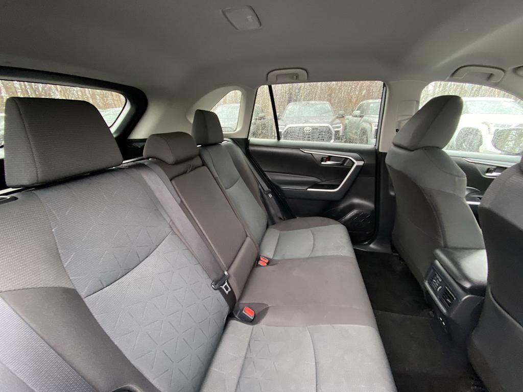 Thumbnail: 2025 Toyota RAV4 - 29