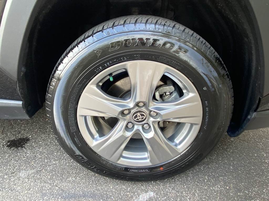 Thumbnail: 2024 Toyota RAV4 - 22