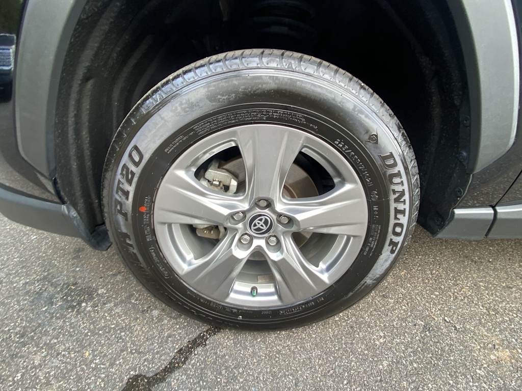 Thumbnail: 2024 Toyota RAV4 - 7