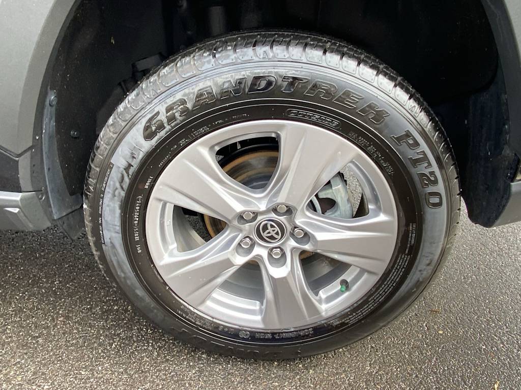 Thumbnail: 2025 Toyota RAV4 - 20