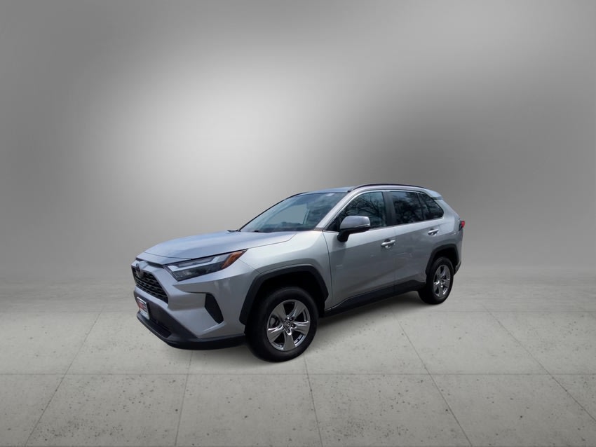 2024 Toyota RAV4 XLE 6