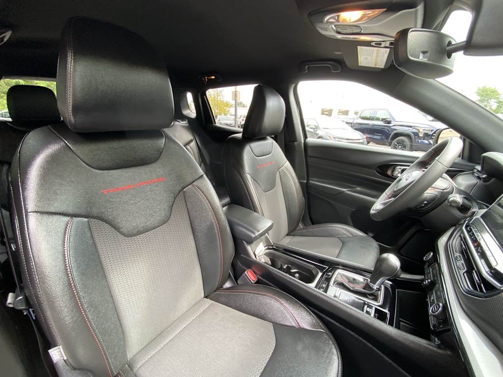 Thumbnail: 2024 Jeep Compass - 24