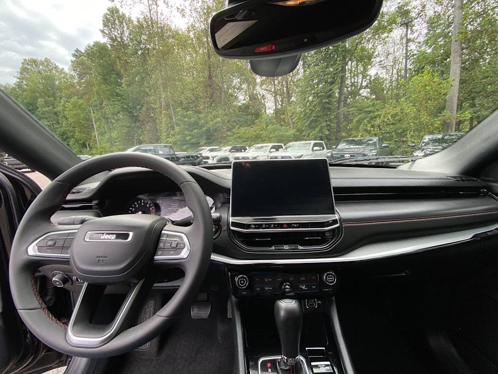 Thumbnail: 2024 Jeep Compass - 2