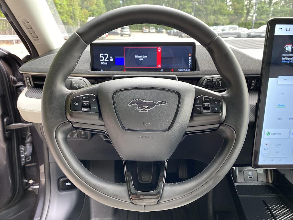 Thumbnail: 2021 Ford Mustang Mach-E - 11