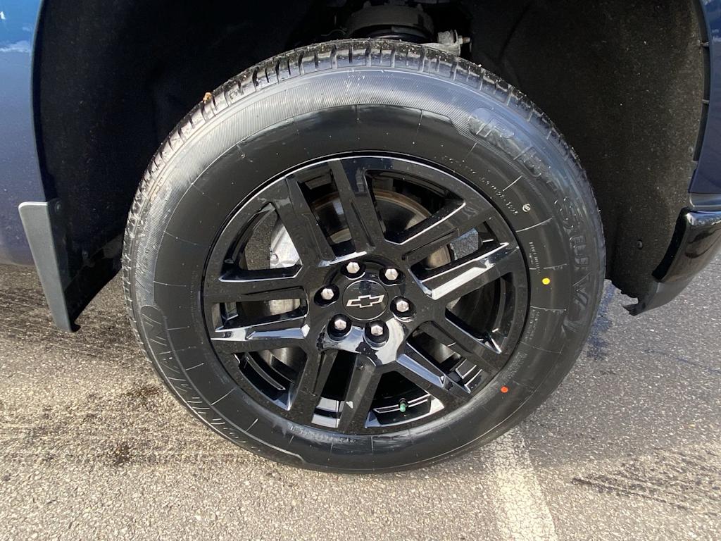 Thumbnail: 2022 Chevrolet Silverado 1500 - 23