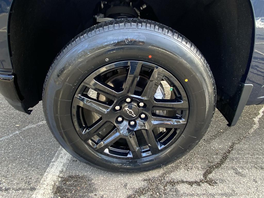 Thumbnail: 2022 Chevrolet Silverado 1500 - 5