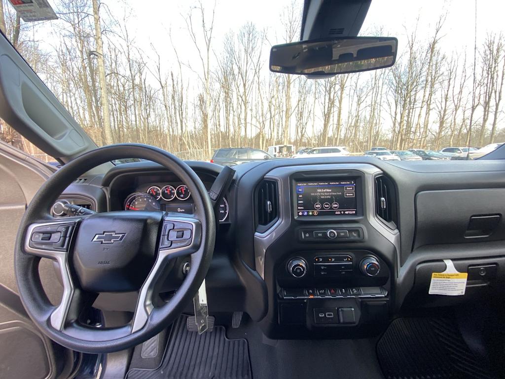 Thumbnail: 2022 Chevrolet Silverado 1500 - 2