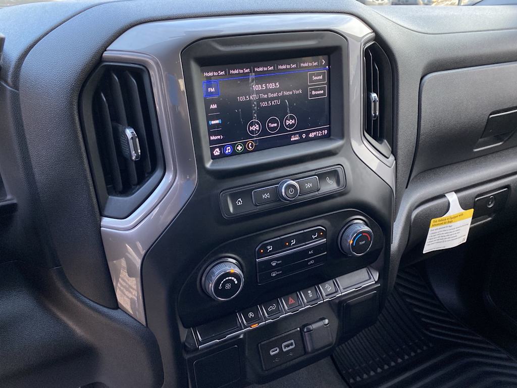 Thumbnail: 2022 Chevrolet Silverado 1500 - 11