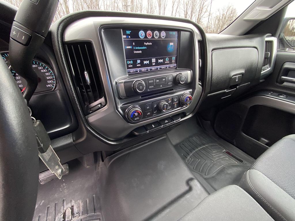 Thumbnail: 2017 Chevrolet Silverado 1500 - 11