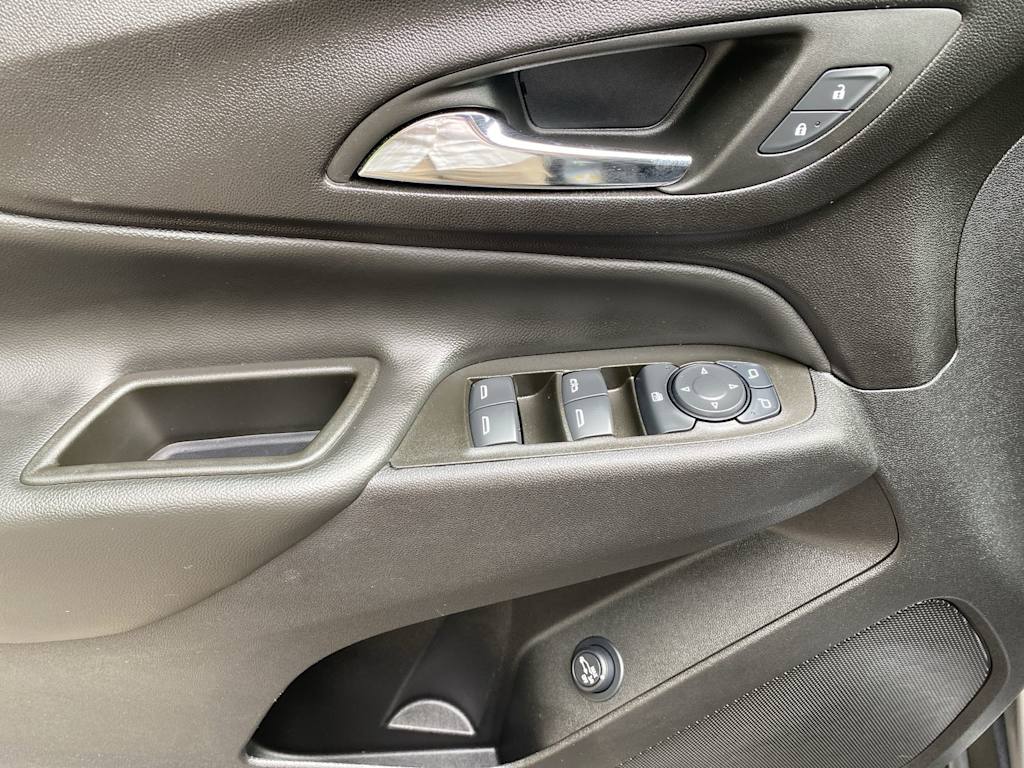 Thumbnail: 2024 Chevrolet Equinox - 26