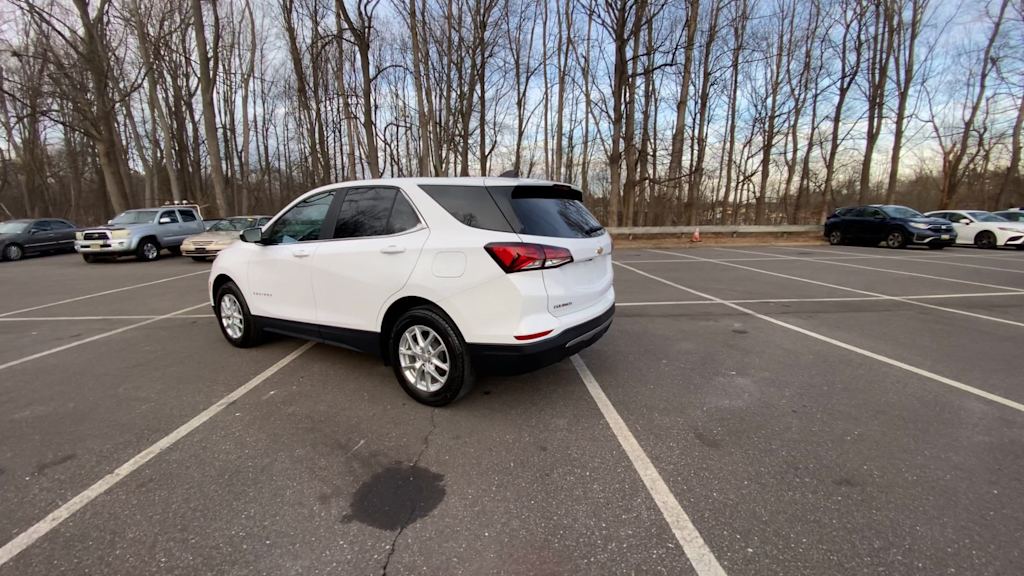 Thumbnail: 2022 Chevrolet Equinox - 15