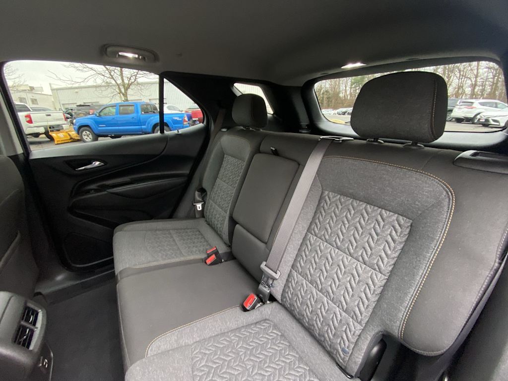 Thumbnail: 2022 Chevrolet Equinox - 10