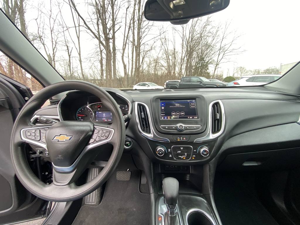 Thumbnail: 2022 Chevrolet Equinox - 2