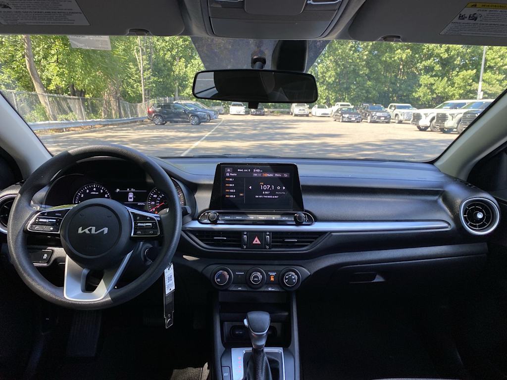 Thumbnail: 2022 Kia Forte - 2