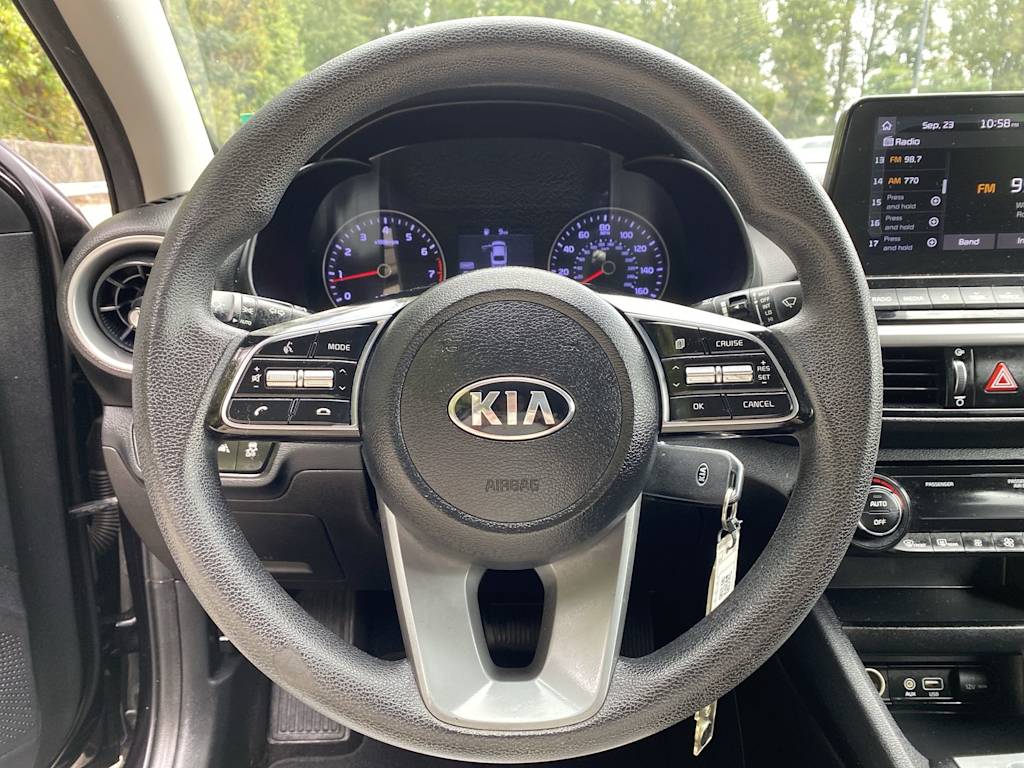 Thumbnail: 2019 Kia Forte - 12