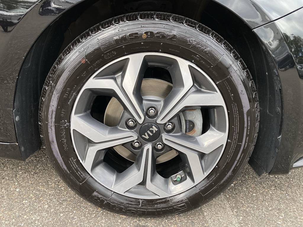 Thumbnail: 2019 Kia Forte - 29