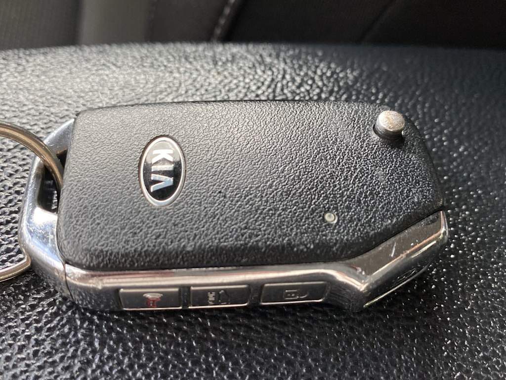 Thumbnail: 2019 Kia Forte - 17