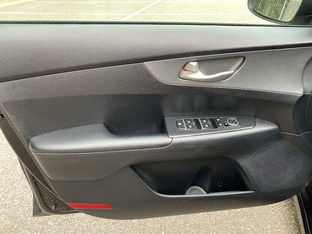 Thumbnail: 2019 Kia Forte - 30