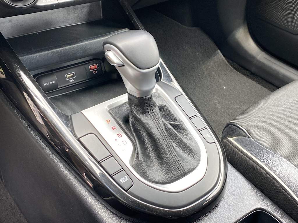 Thumbnail: 2022 Kia Forte - 13