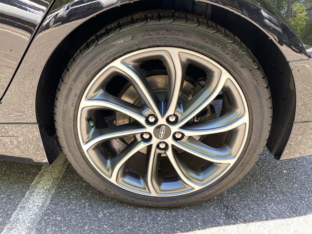 Thumbnail: 2019 Lincoln MKZ - 21