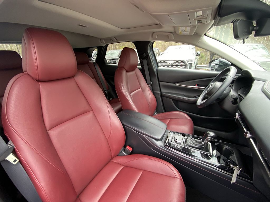 Thumbnail: 2022 Mazda CX-30 - 30