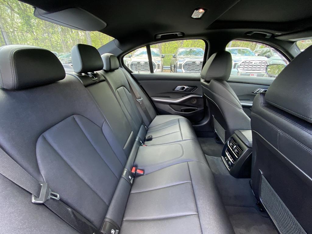Thumbnail: 2020 BMW 3 Series - 25