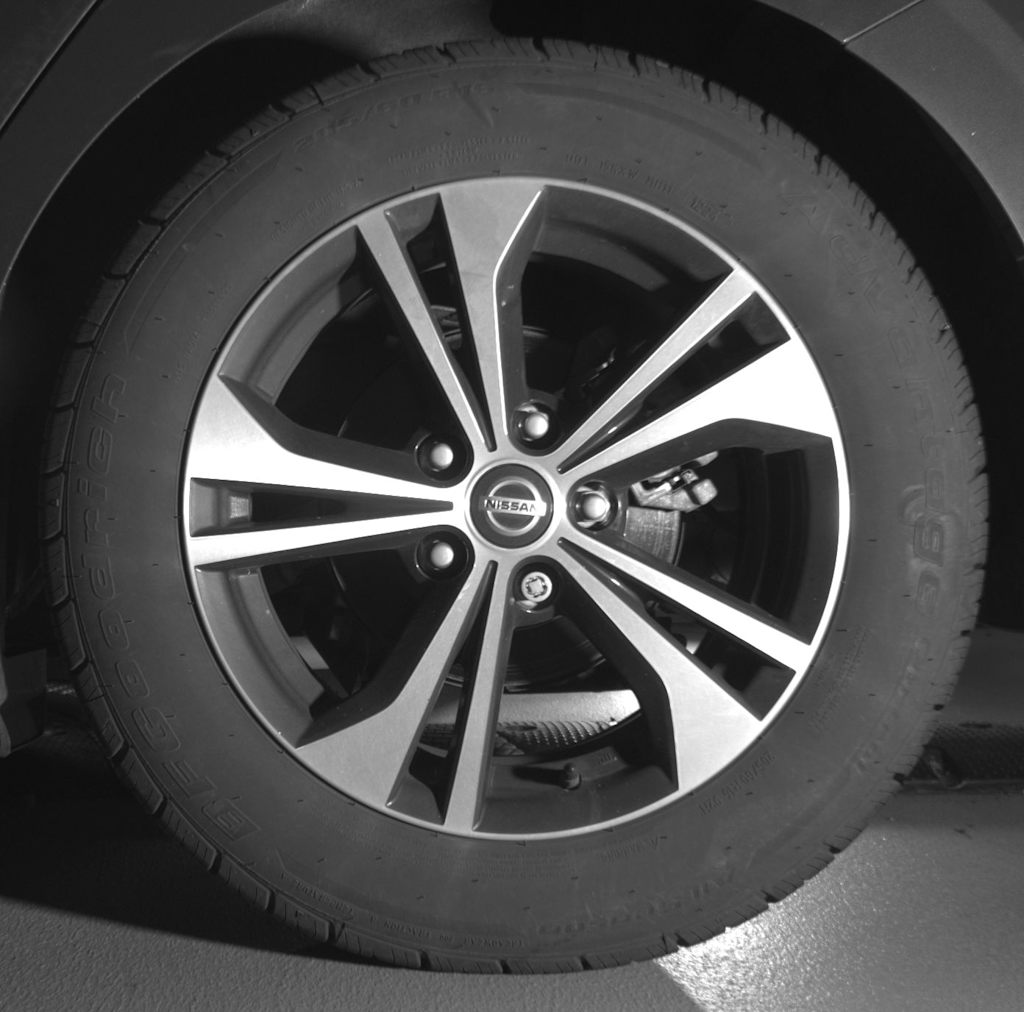 Thumbnail: 2021 Nissan Sentra - 13