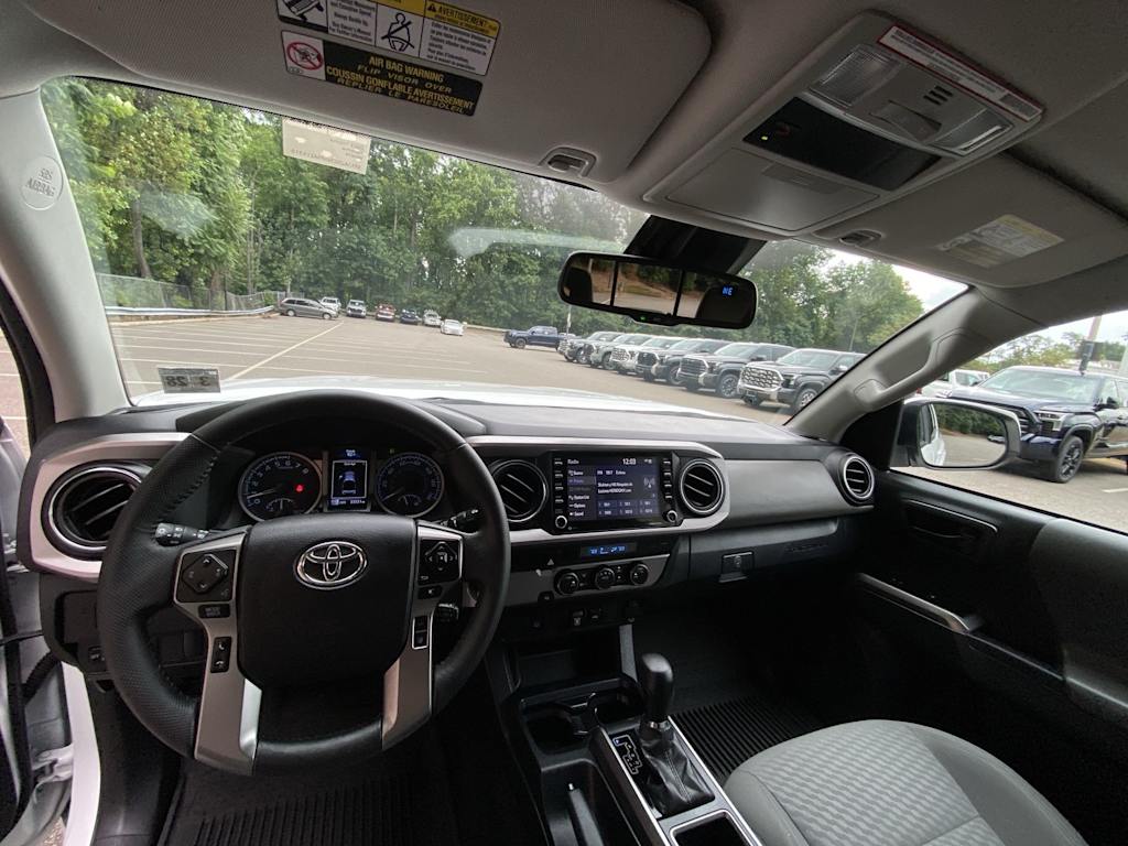 Thumbnail: 2023 Toyota Tacoma - 9