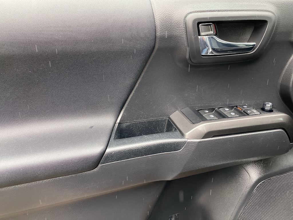 Thumbnail: 2022 Toyota Tacoma - 23