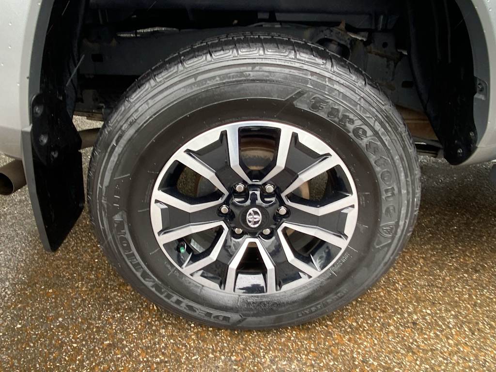 Thumbnail: 2022 Toyota Tacoma - 20