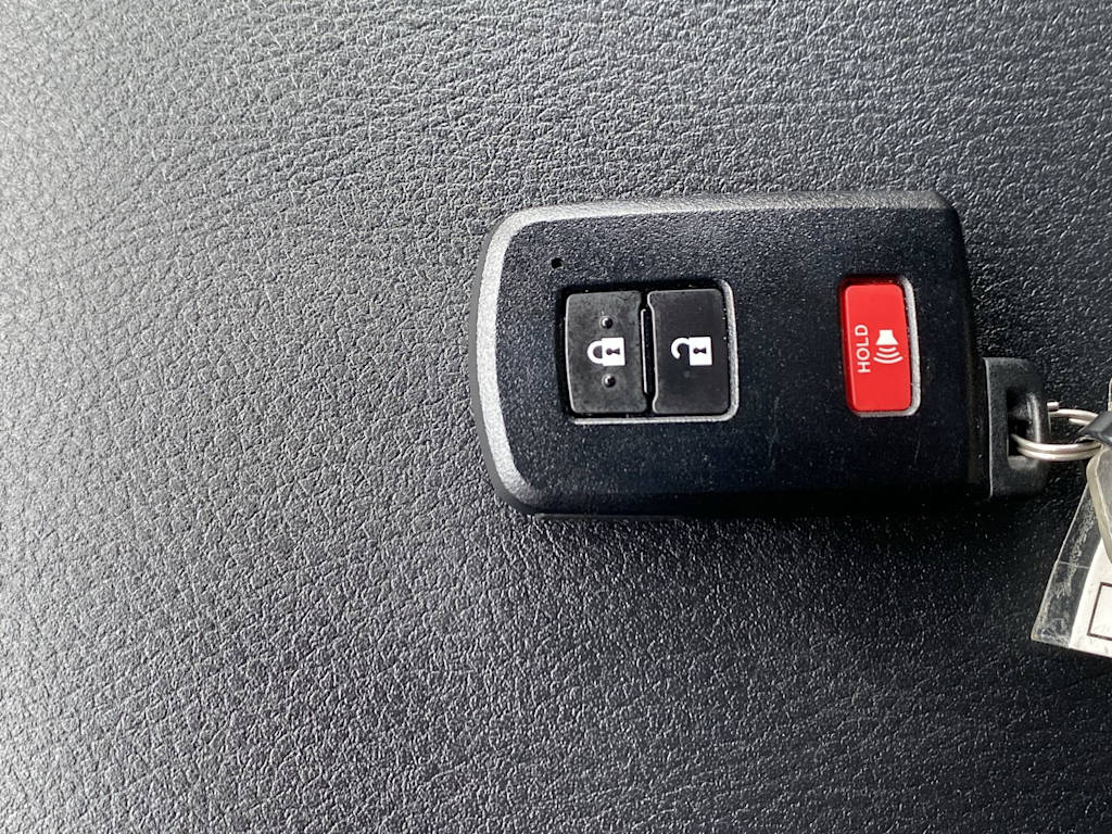 Thumbnail: 2022 Toyota Tacoma - 16