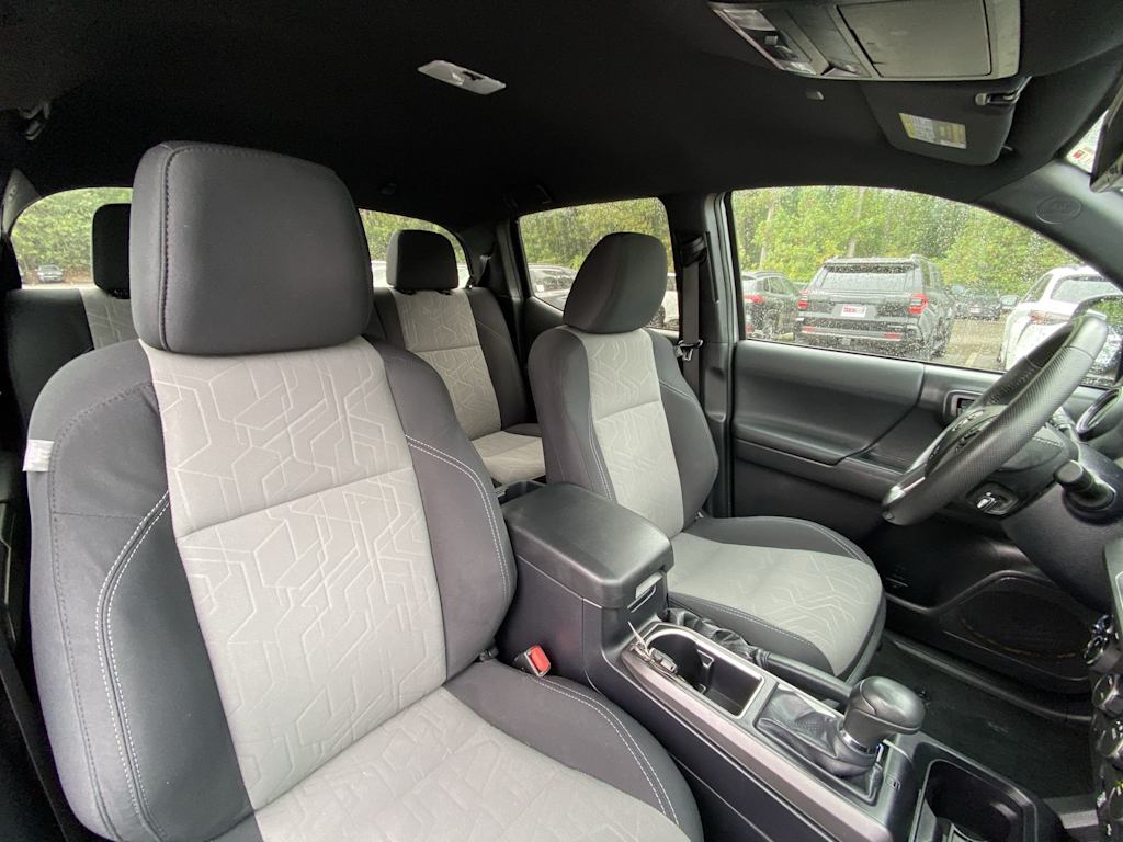 Thumbnail: 2022 Toyota Tacoma - 25