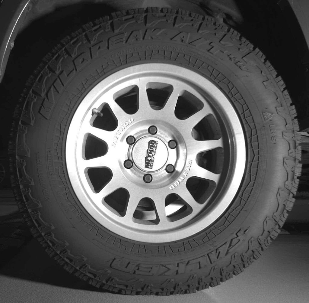 Thumbnail: 2017 Toyota Tacoma - 7