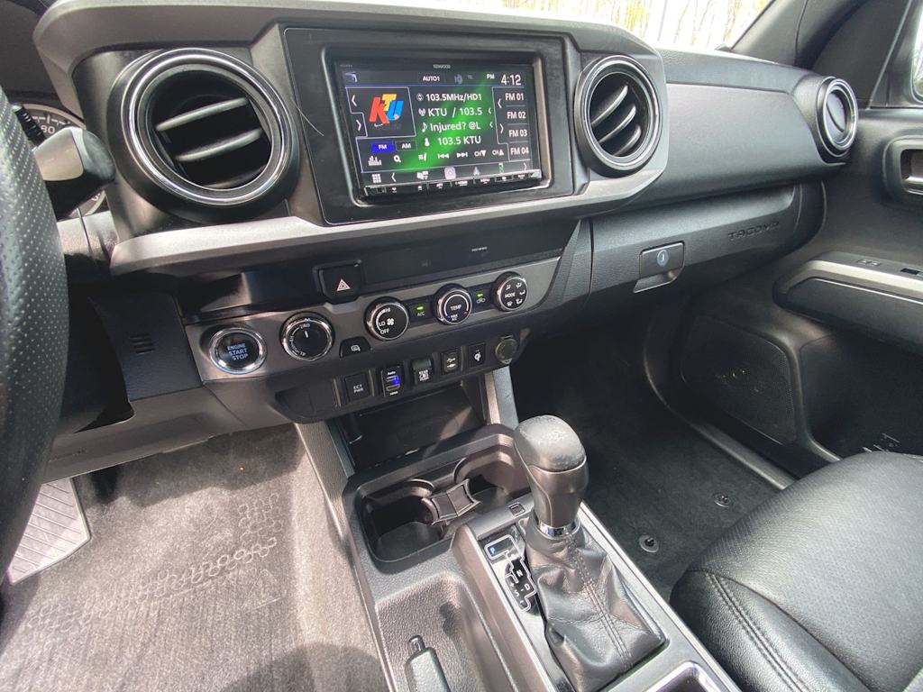 2019 Toyota Tacoma TRD Off-Road 12