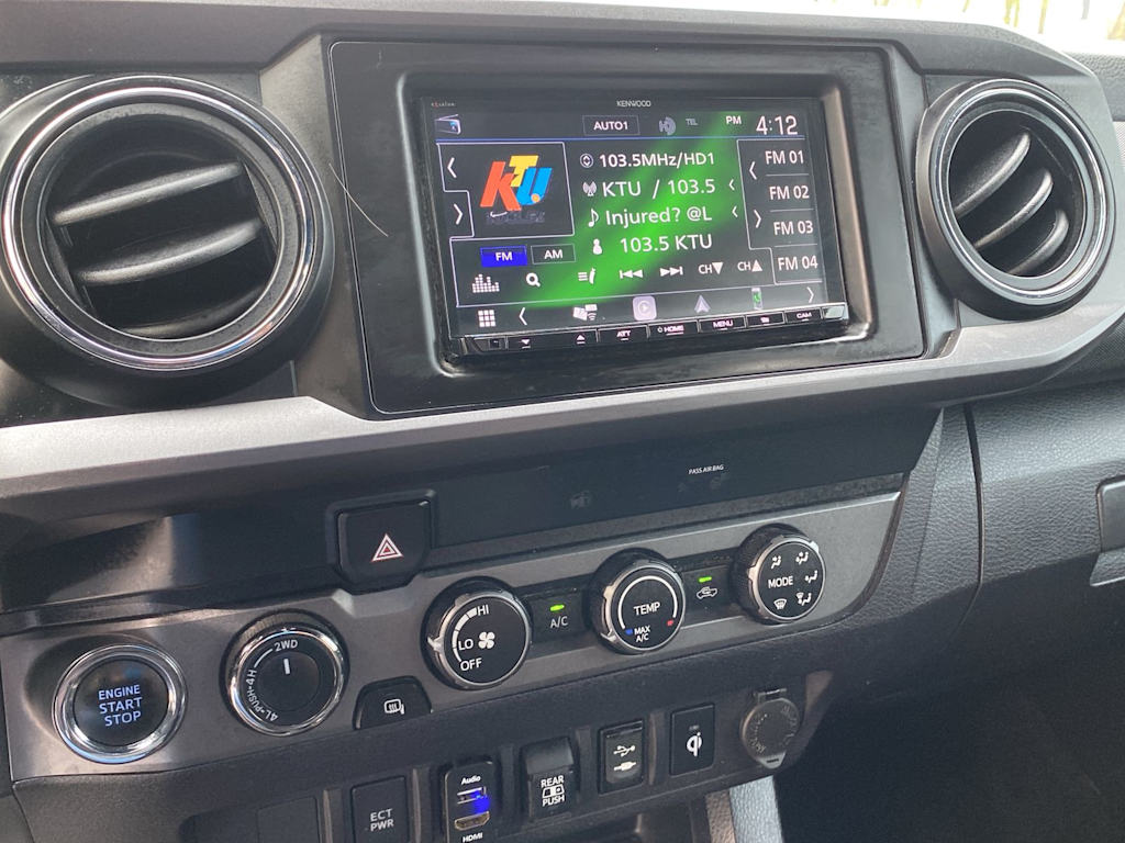 2019 Toyota Tacoma TRD Off-Road 11