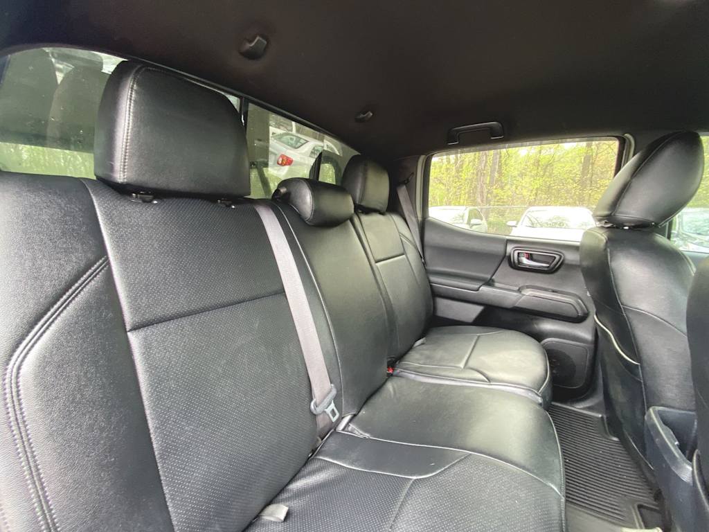 2019 Toyota Tacoma TRD Off-Road 27