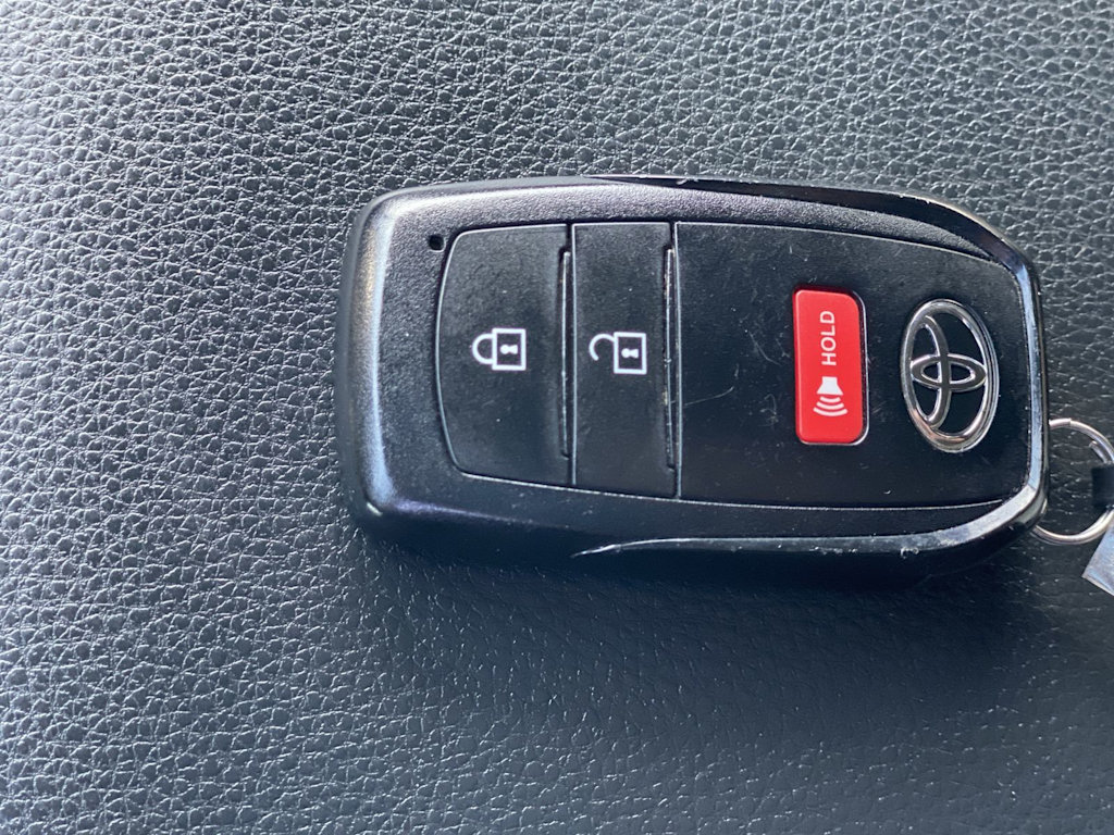 Thumbnail: 2024 Toyota Tacoma - 16