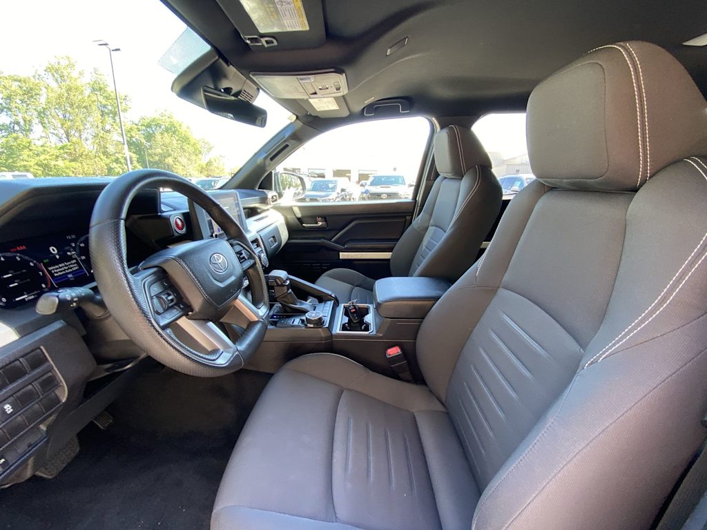 Thumbnail: 2024 Toyota Tacoma - 8