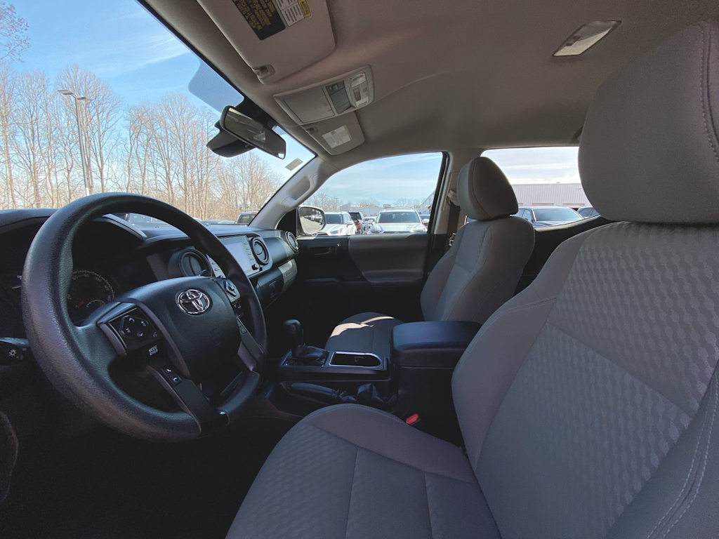 2023 Toyota Tacoma SR 8