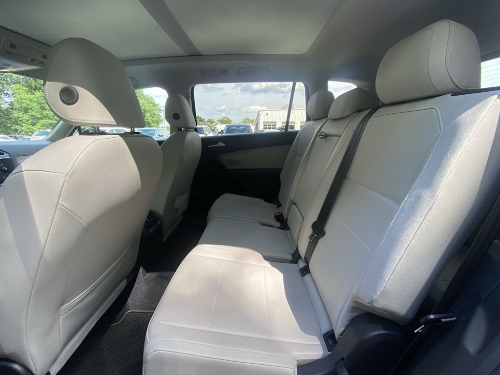 Thumbnail: 2021 Volkswagen Tiguan - 11